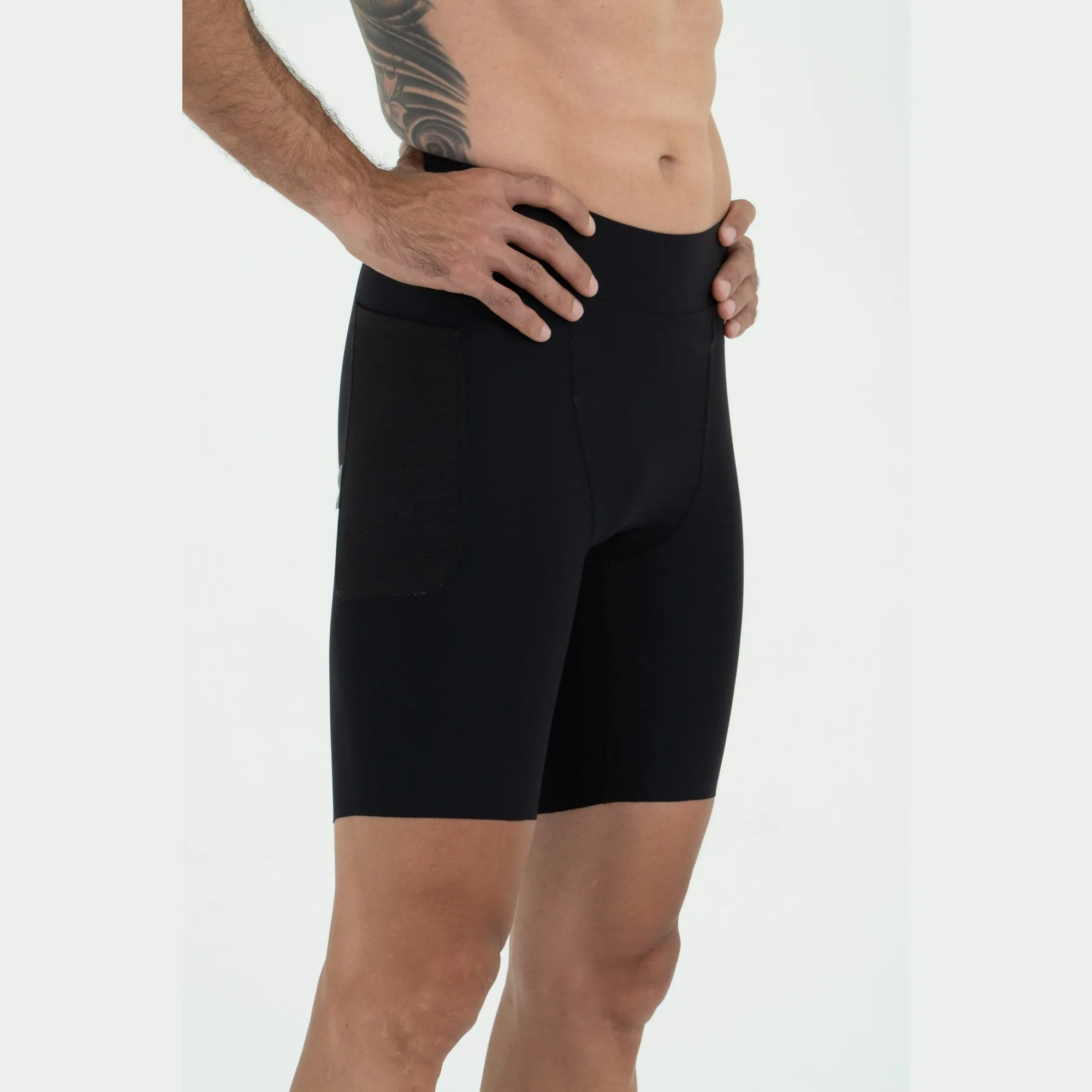 - Speed Project - Titán Nero Short. Men