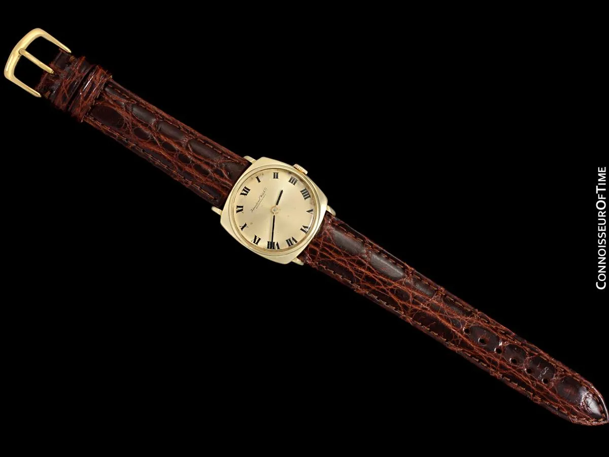 1969 IWC Vintage Mens Midsize Handwound Buckley Dial Dress Watch, Caliber 422 - 18K Gold