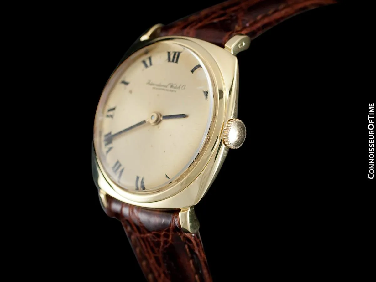1969 IWC Vintage Mens Midsize Handwound Buckley Dial Dress Watch, Caliber 422 - 18K Gold