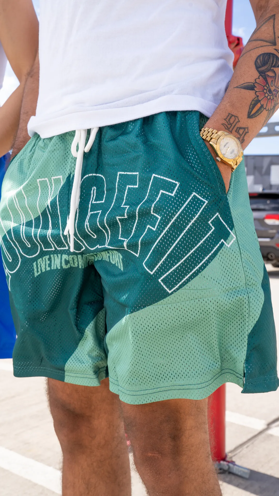 2-Tone Mesh Shorts - Unisex