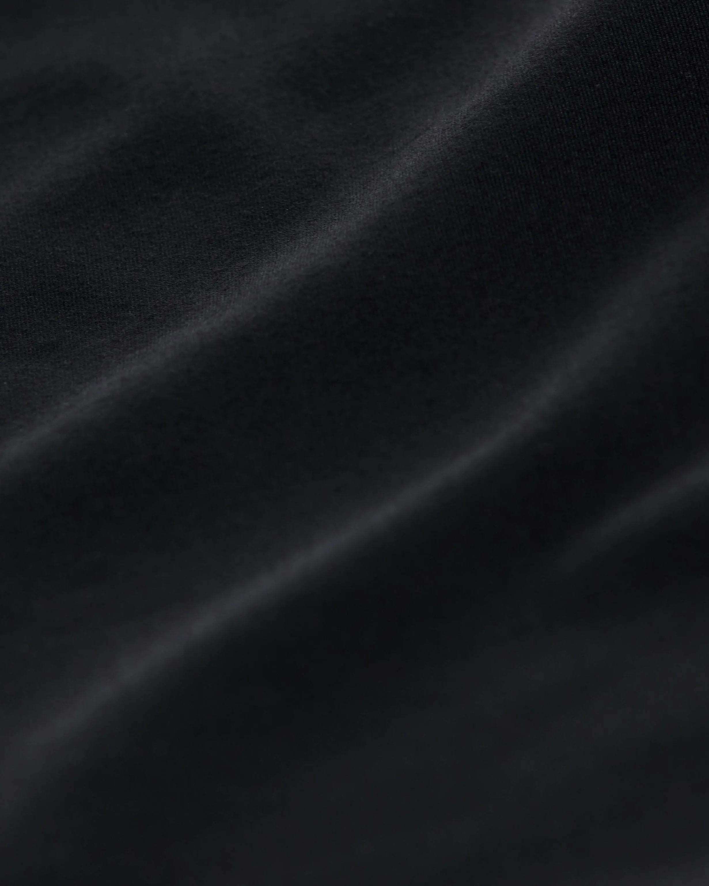 Activluxe Dawn Zip Crop | Black
