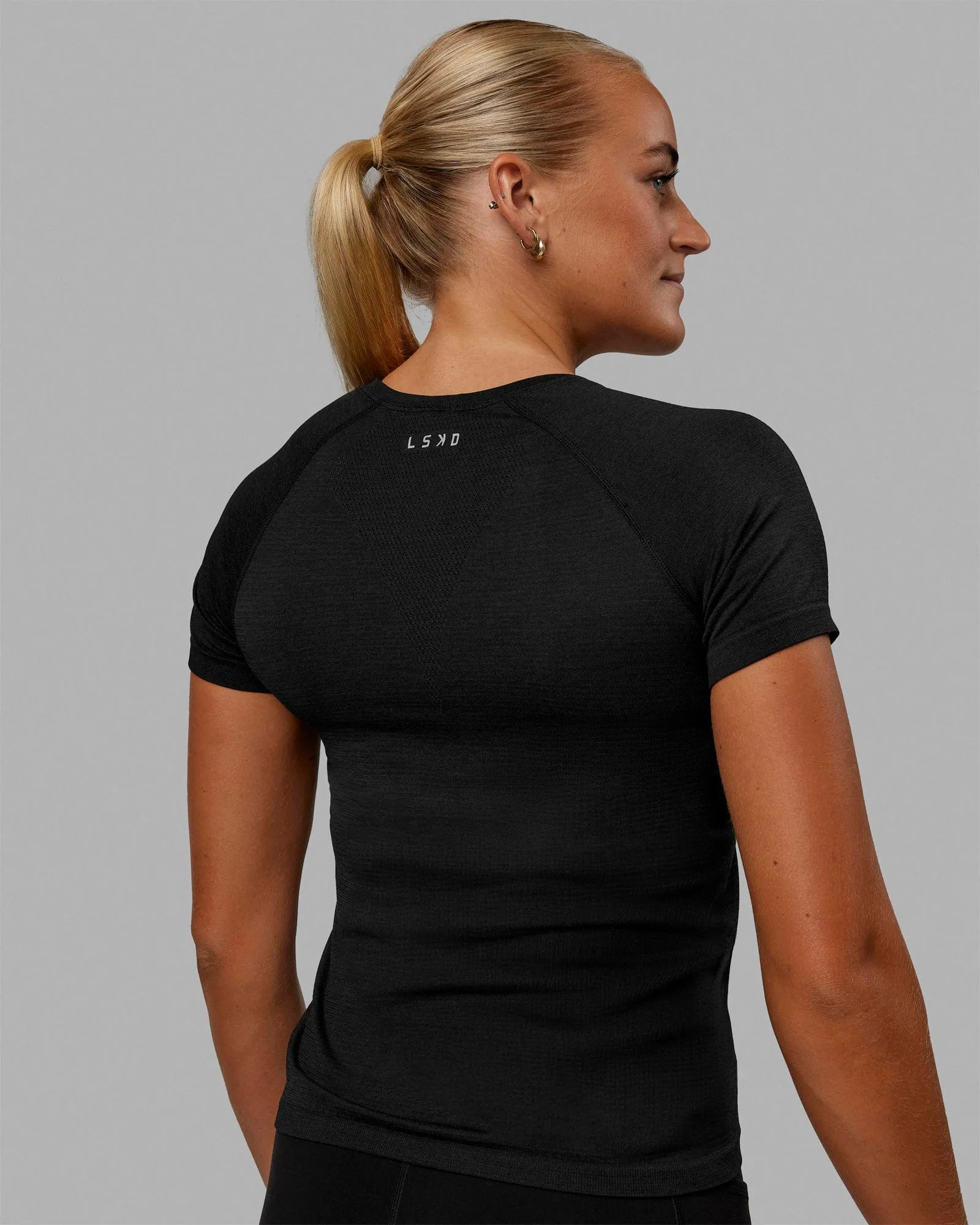 AeroFLX  Seamless Tee - Black Marl