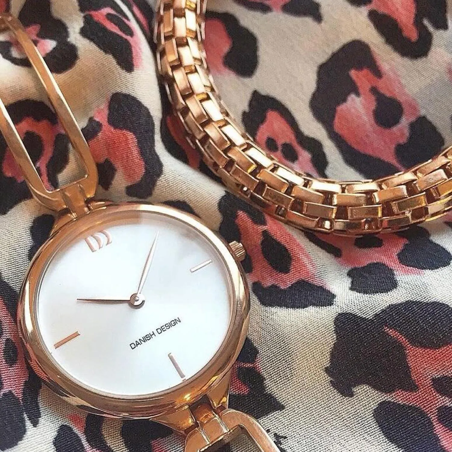 Analog wristwatch Danish Design
