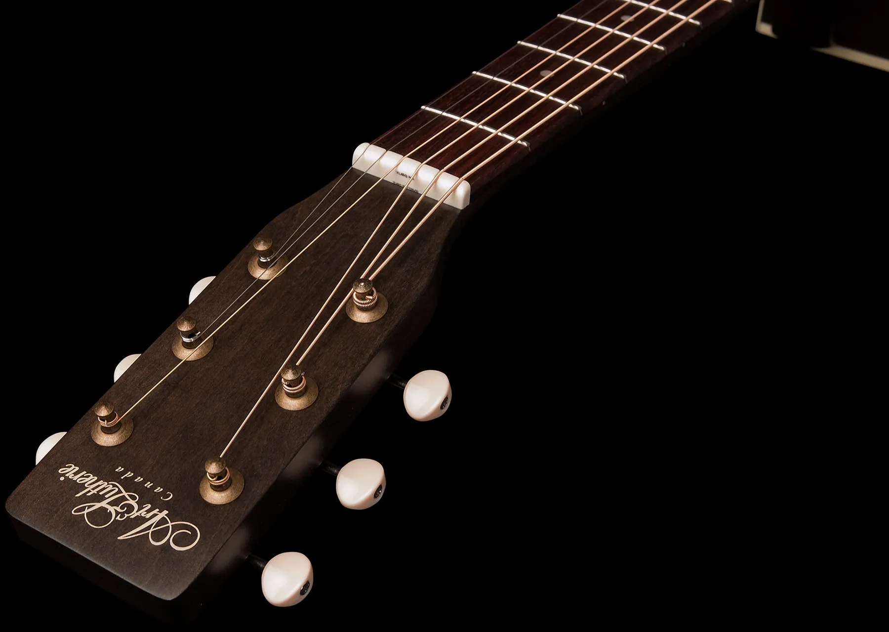 Art & Lutherie 045563 Concert Hall Legacy Faded Black Acoustic Guitar