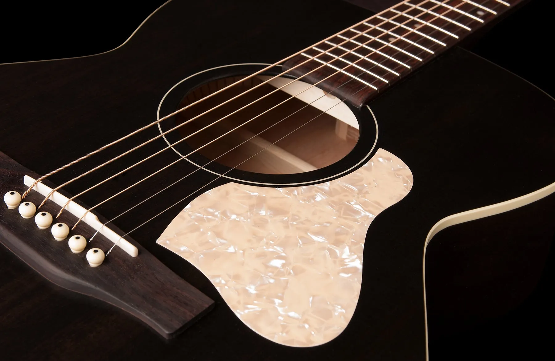 Art & Lutherie 045563 Concert Hall Legacy Faded Black Acoustic Guitar