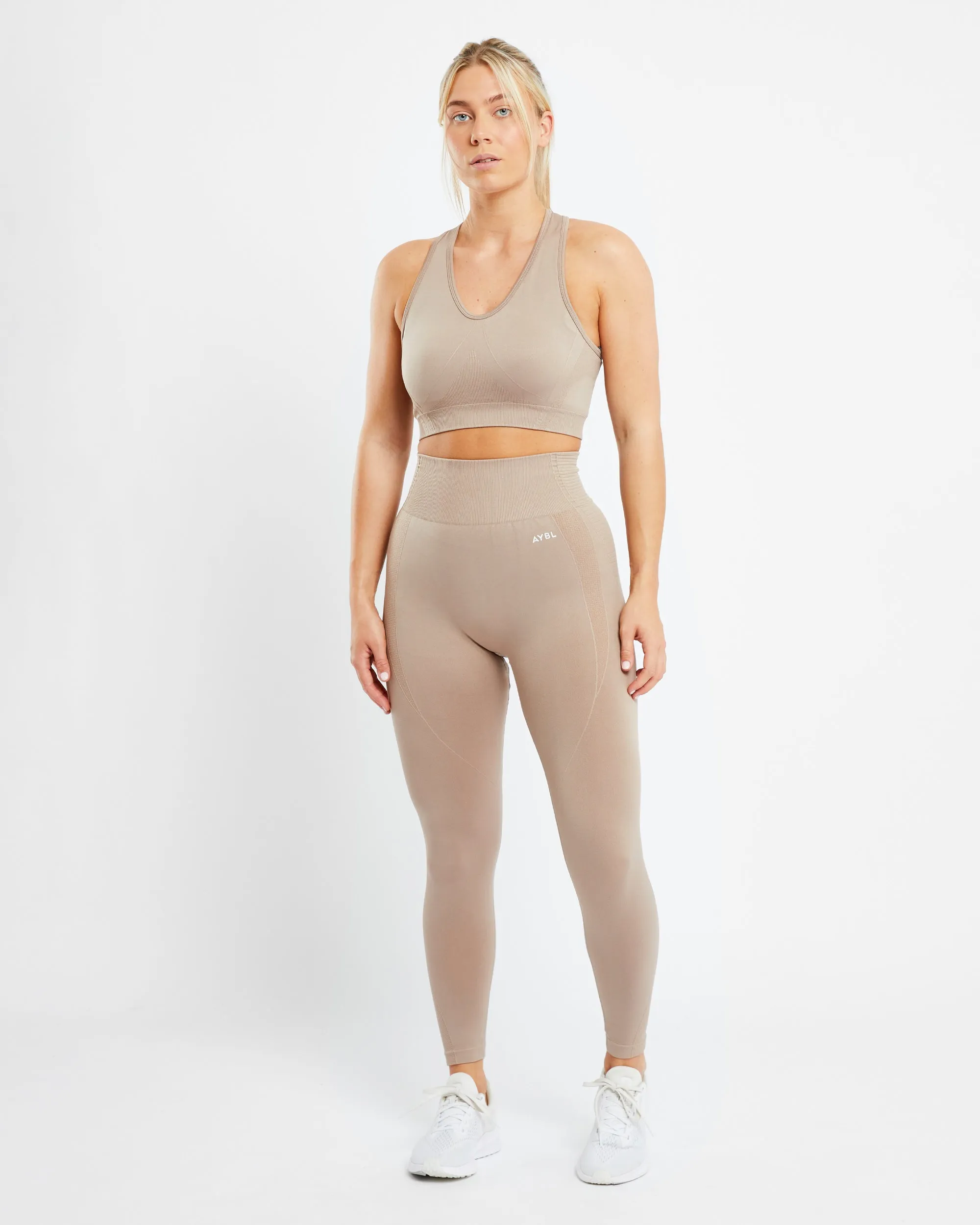 Balance V2 Seamless Sports Bra - Mocha