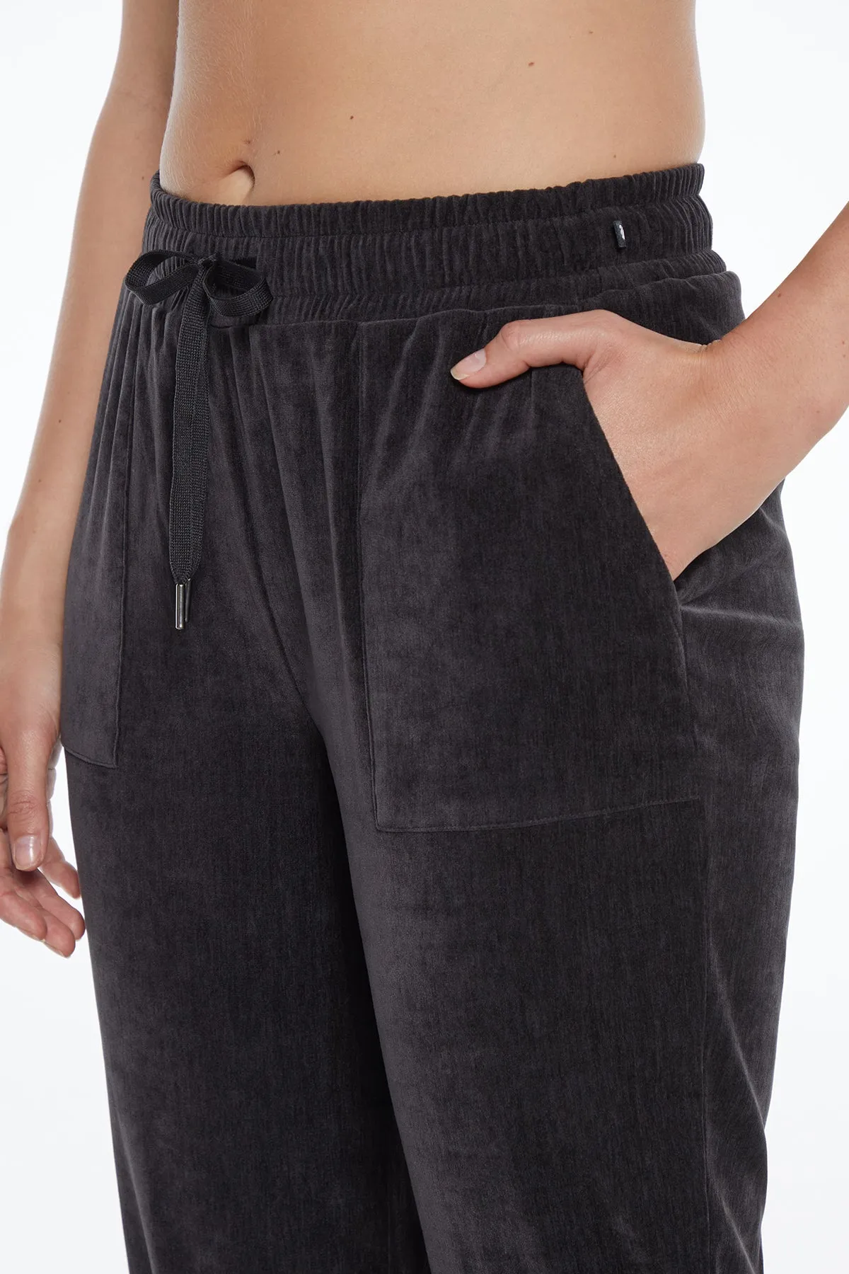 Black Velvet - 3 Items