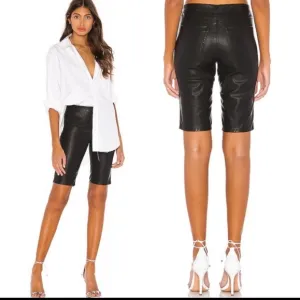 BLANKNYC DE JA BOO Shorts Faux Leather Bermuda Walking Shorts Size: 26