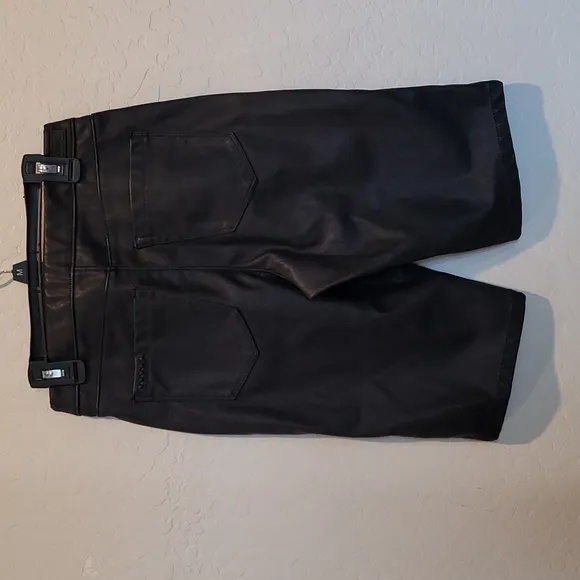 BLANKNYC DE JA BOO Shorts Faux Leather Bermuda Walking Shorts Size: 26