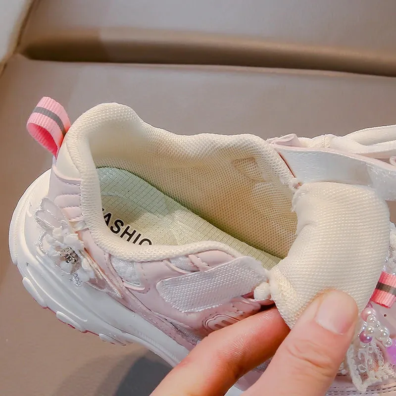 BreezeFit Girls' Lightweight Non-Slip Sneakers
