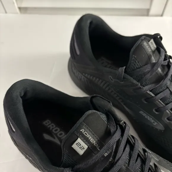 Brooks Adrenaline Gts 22 Lighter Cushion Runner Mens Sneaker Black US 11