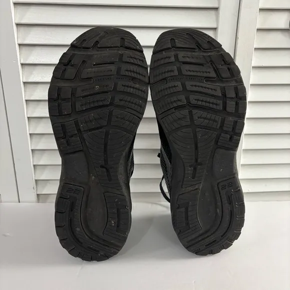 Brooks Adrenaline Gts 22 Lighter Cushion Runner Mens Sneaker Black US 11
