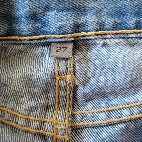 CARMAR distressed button fly cut off jean shorts Size 27
