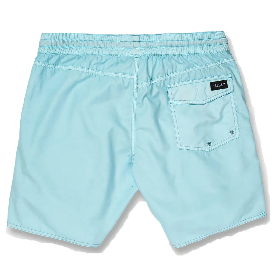 CENTER TRUNKS