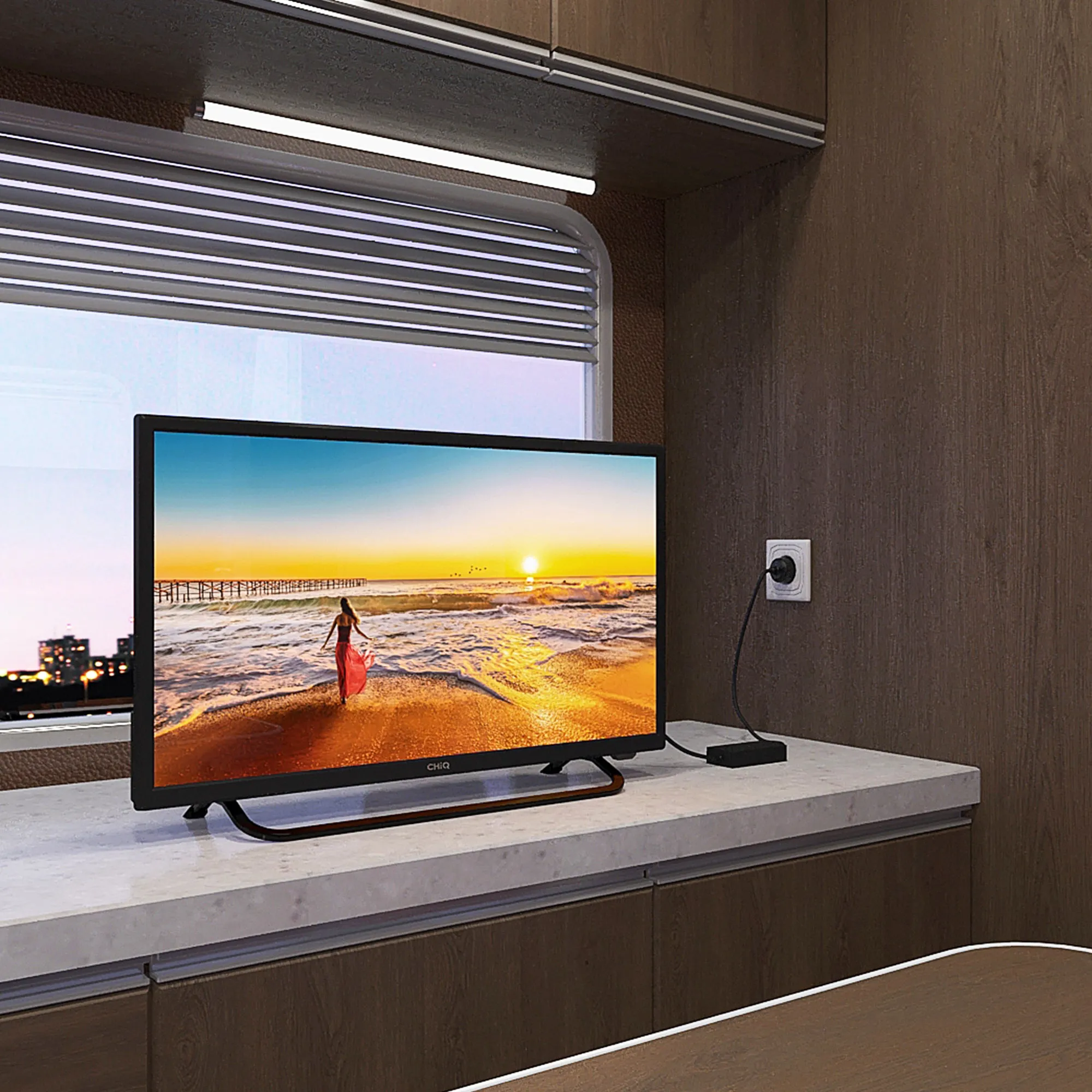 CHiQ 24" Caravan Smart Android TV HD Bluetooth Built-in Chromecast