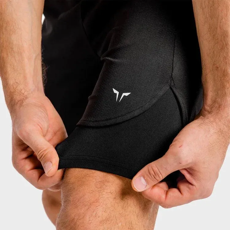 Core Mesh 2 in 1 Stuttbuxur - Svartar