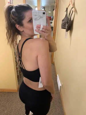 criss-cross sports bra with padding | 2 colors