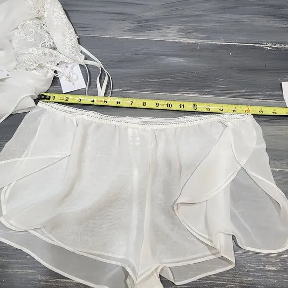 In Bloom by Jonquil Lillian Camisole &amp; Shorts Set Ivory XL