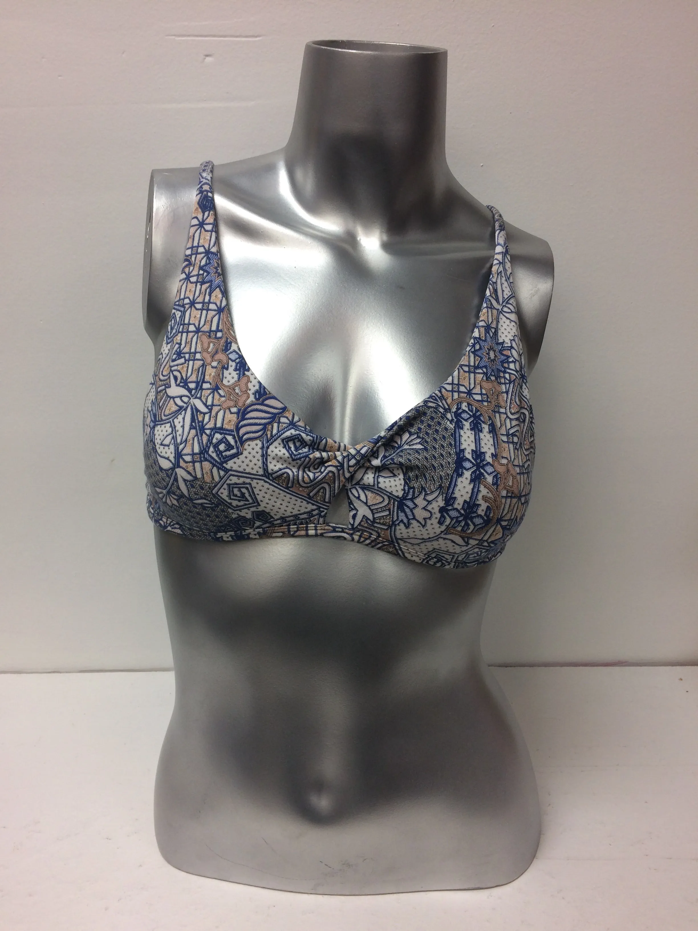 INDAH BODY Vanilla Solid Twist Bralette formerly called Maya Bra