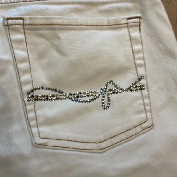 Jordache Bermuda shorts stretch white cut offs white embellished fringe size 9