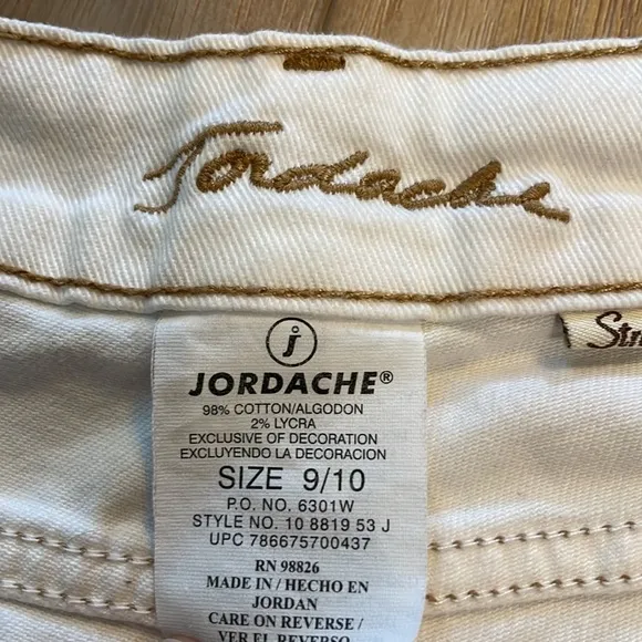 Jordache Bermuda shorts stretch white cut offs white embellished fringe size 9