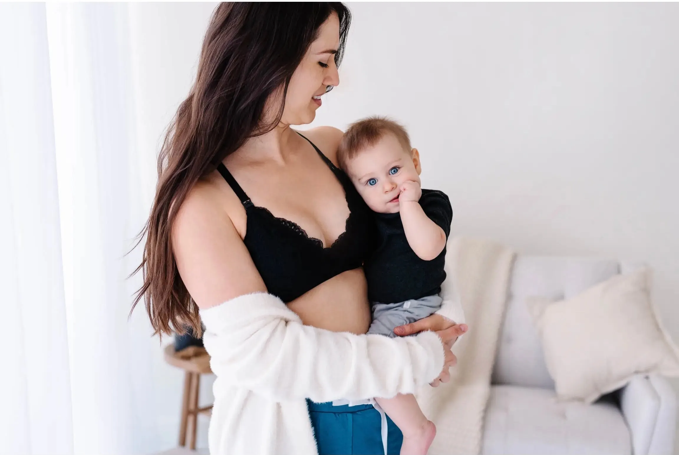 Lace Nursing Bralette - Black
