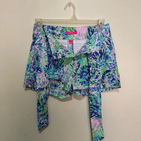 Lilly Pulitzer Kaden Stretch Bow Short Size 4 Style 005433 in Shell of a Party