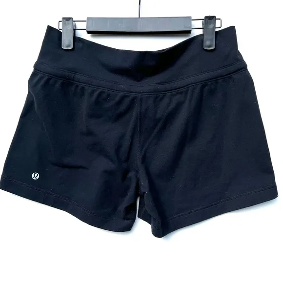 Lululemon black sweat shorts stretch 6