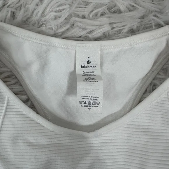 Lululemon Ebb To Train Shorts Bra Size 4 Sun Color Changing White Pink W2BS3S