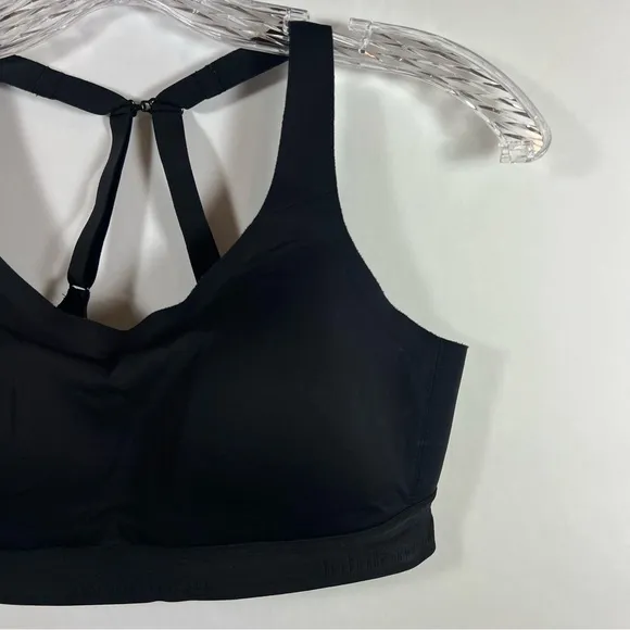 Lululemon women’s Fine Form sports bra size 34B racerback Black