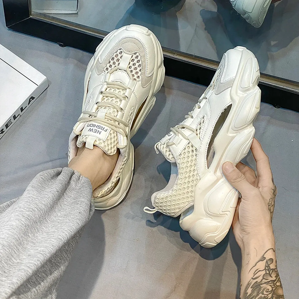 Men’s Lightweight Breathable Running & Walking Sneakers
