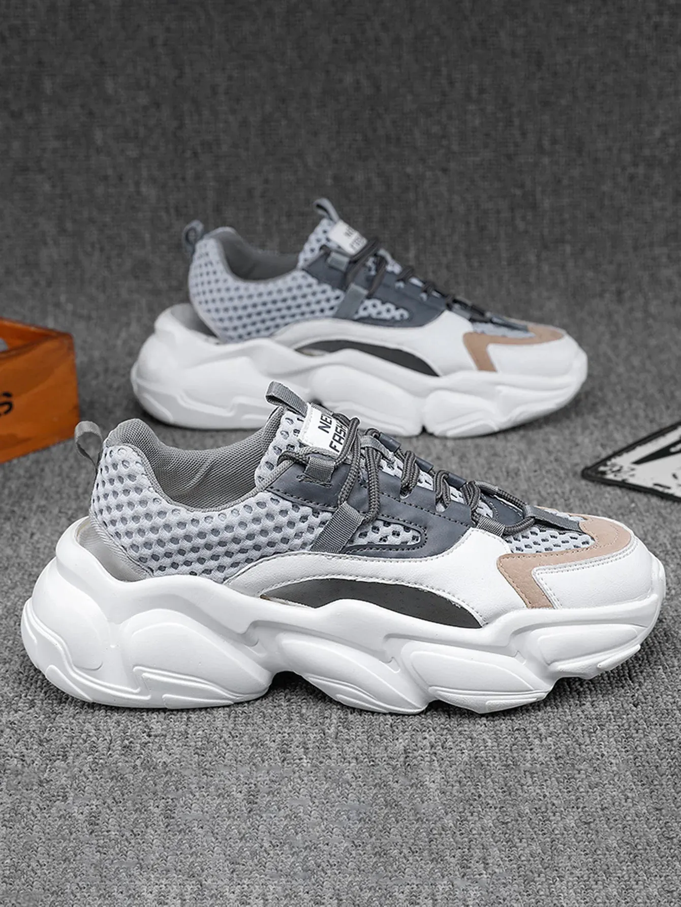 Men’s Lightweight Breathable Running & Walking Sneakers