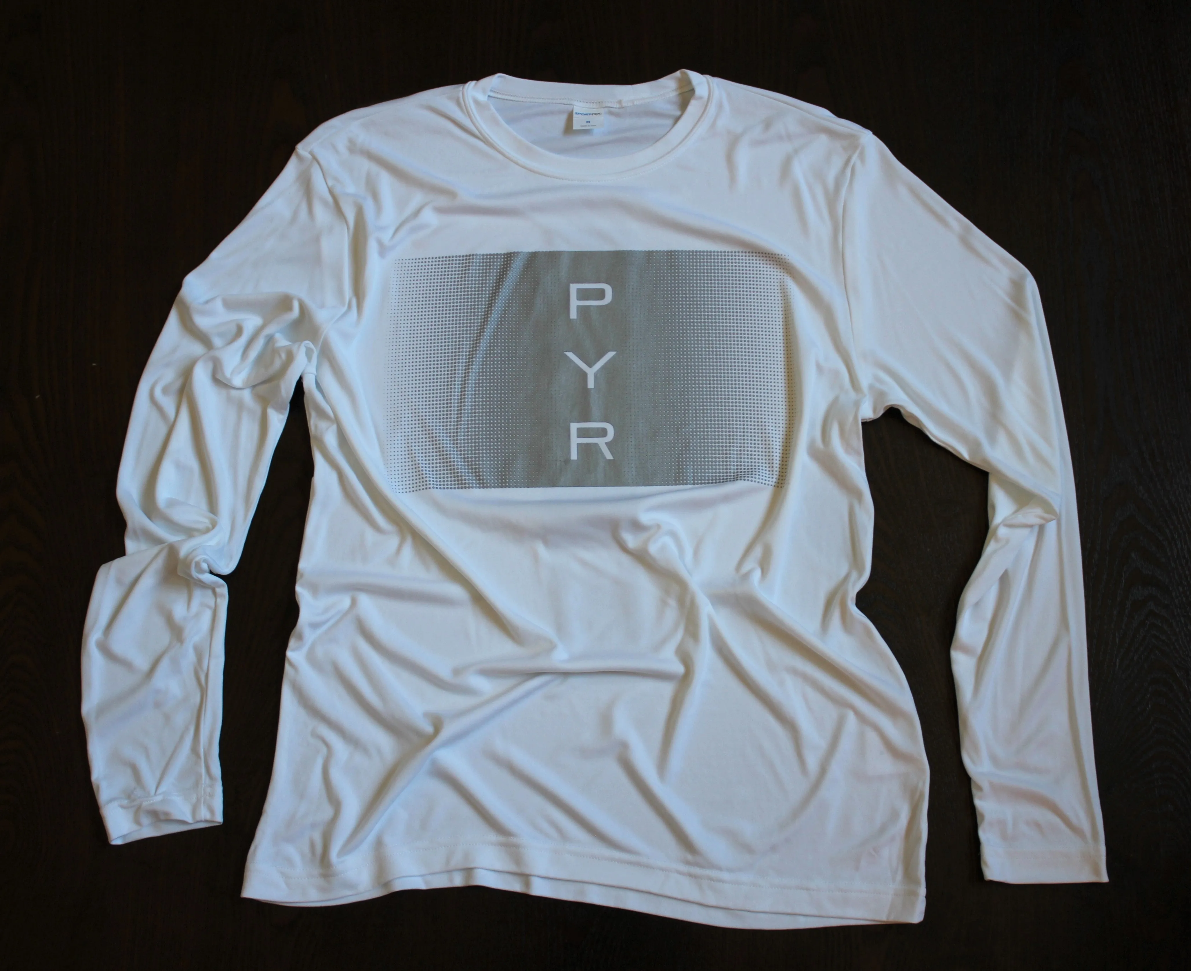 MEN'S REFLECTIVE MARATHON PERFORMANCE LONG-SLEEVE SHIRT