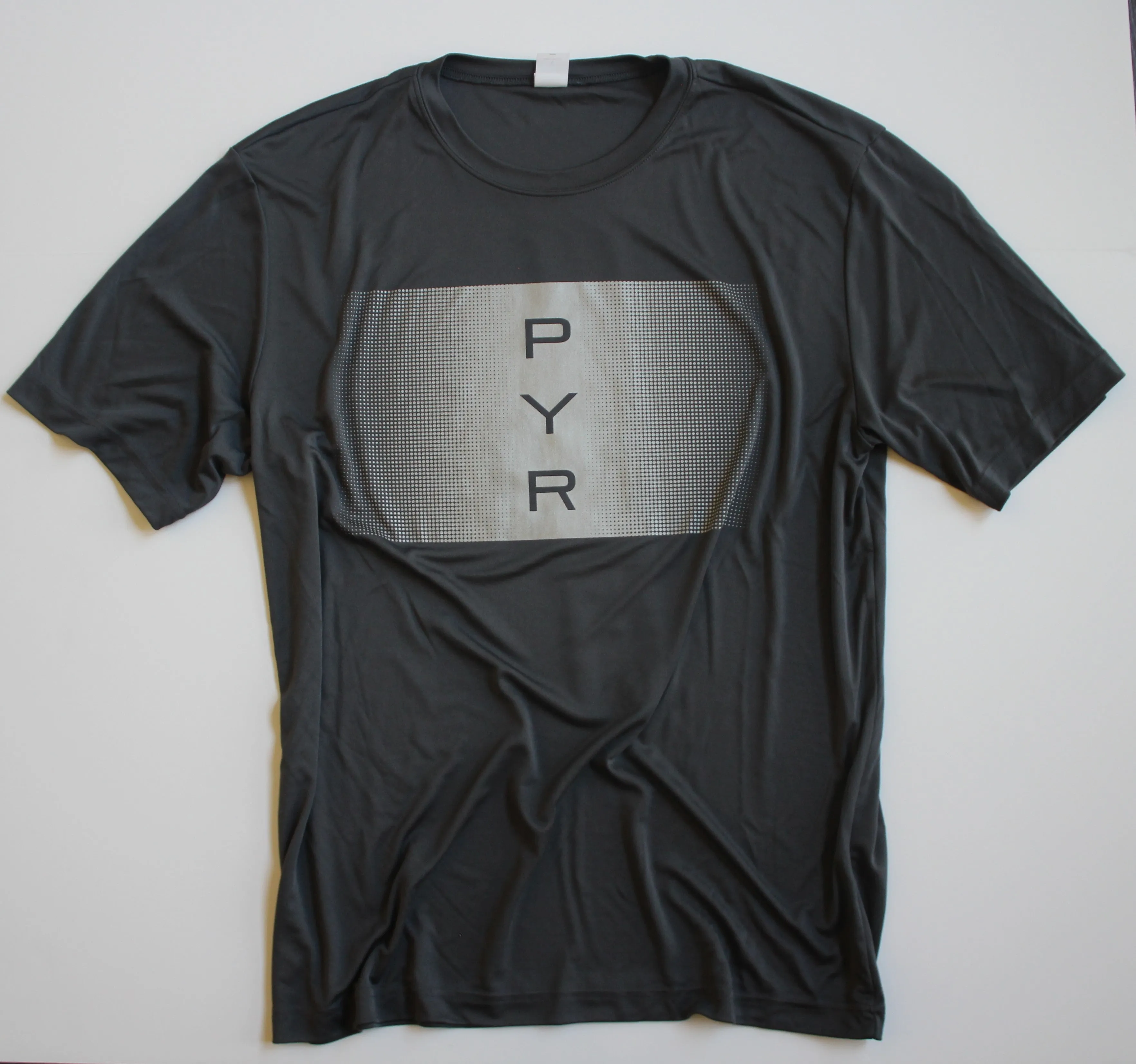 MEN'S REFLECTIVE MARATHON PERFORMANCE T-SHIRT