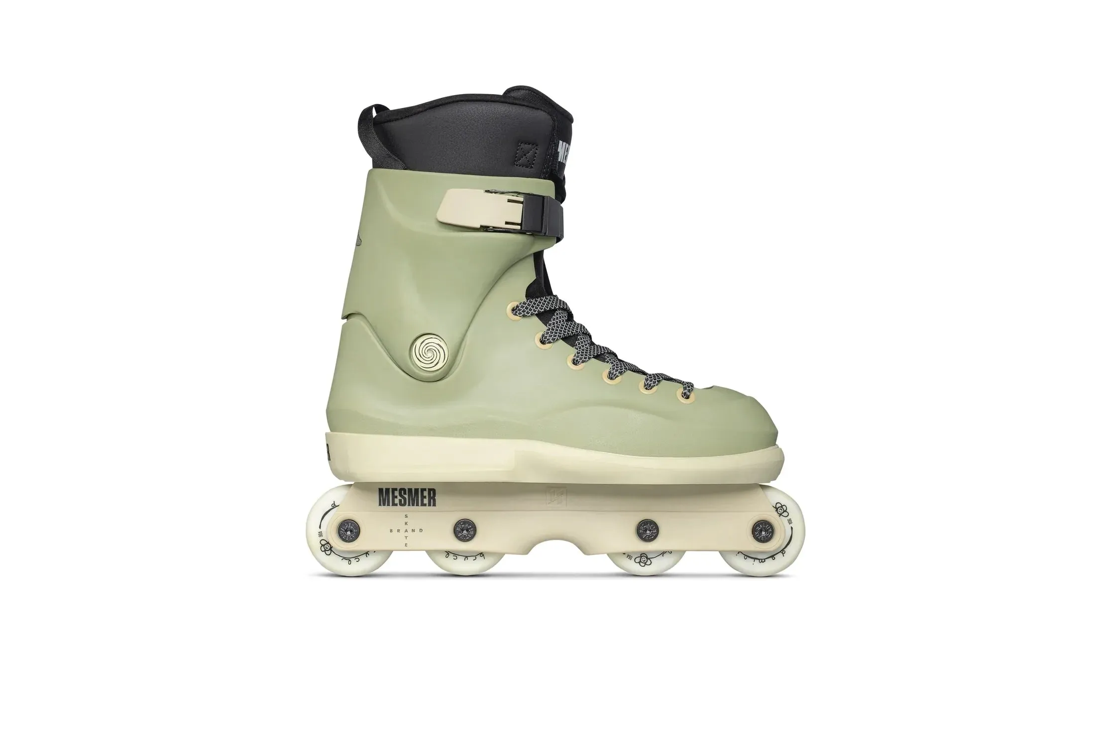 MESMER SKATES  - DOMINIC BRUCE PRO MODEL THRONE