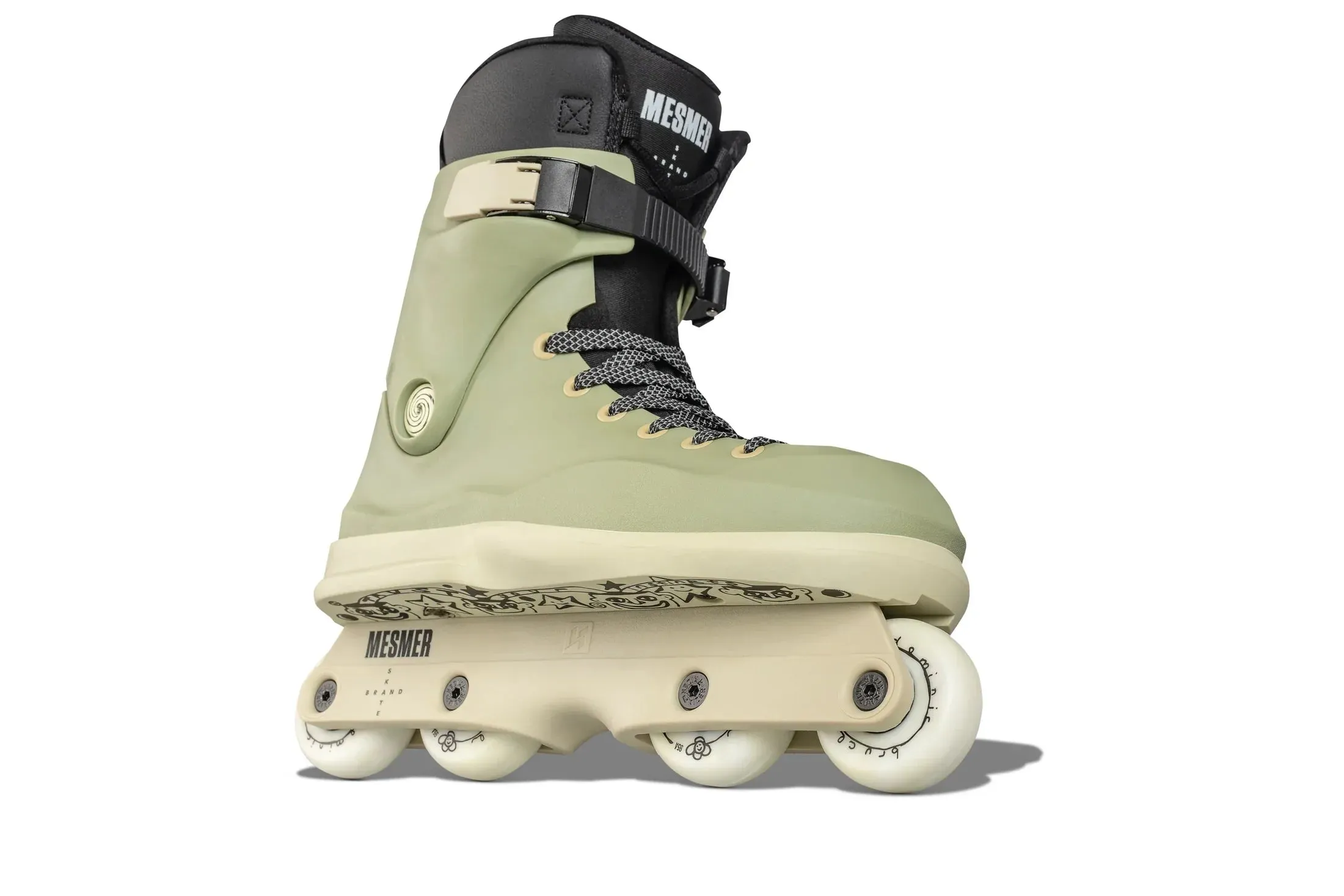 MESMER SKATES  - DOMINIC BRUCE PRO MODEL THRONE
