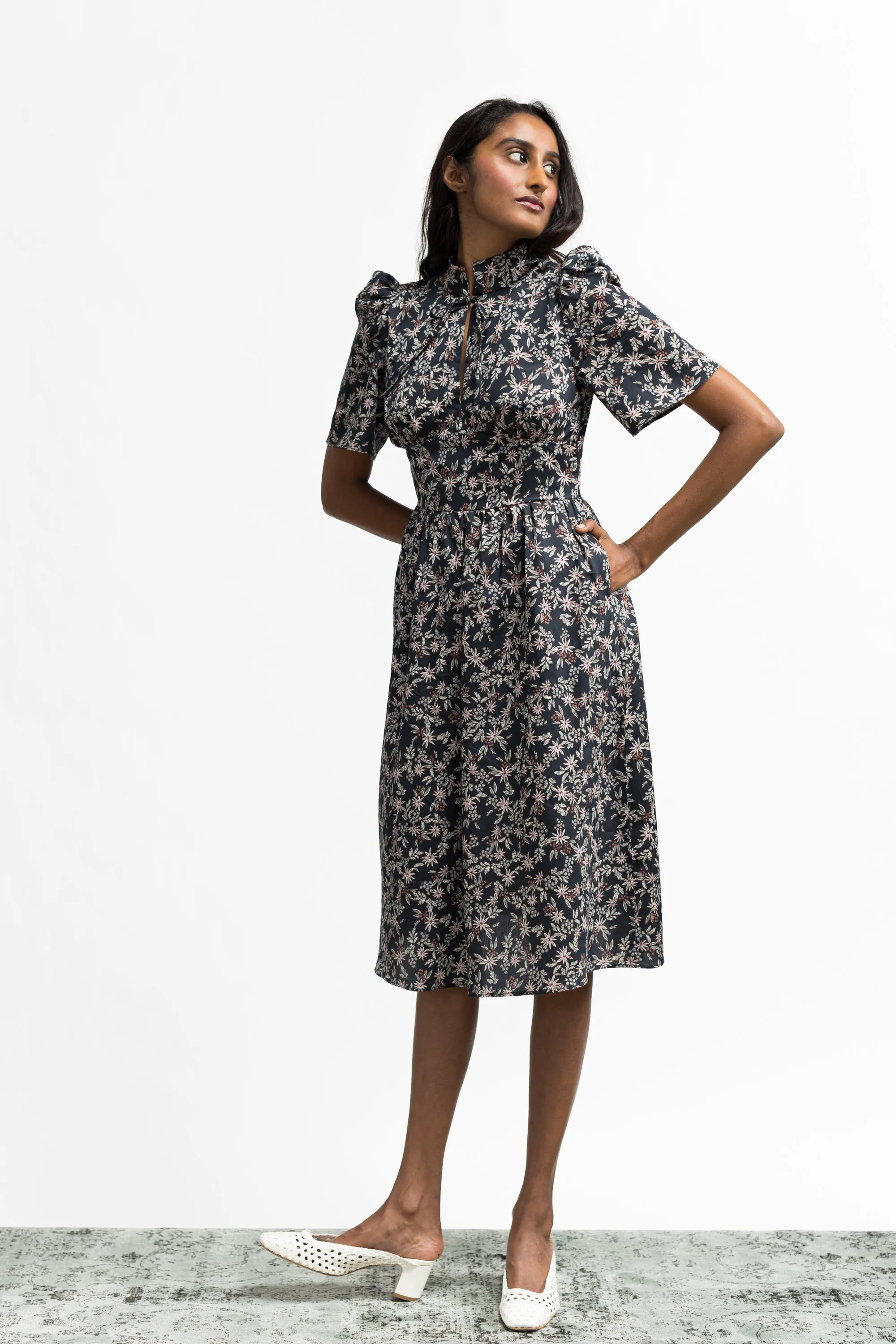Naomi High Neck Dress / Lightweight Cotton