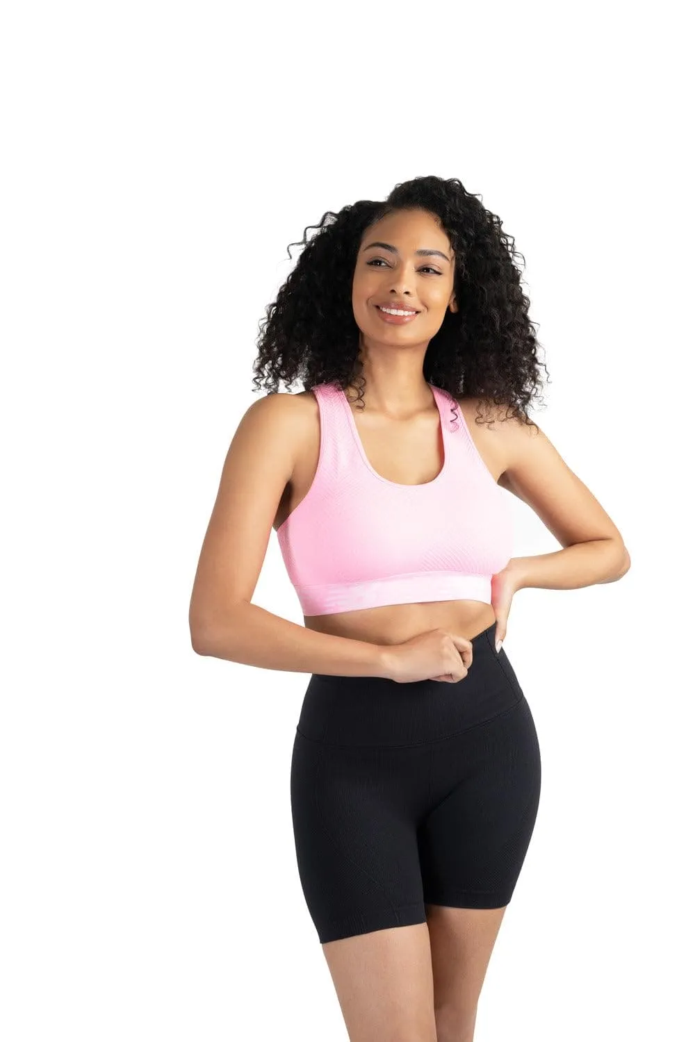 New Balance Womens Seamless Wirefree, Racerback Sports Bra with Removable Pads, Bottom Band with Logo, Black