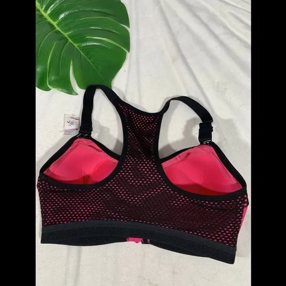 NEW Wacaol Zip Front Underwire Sports Bra‎ 30D Pink
