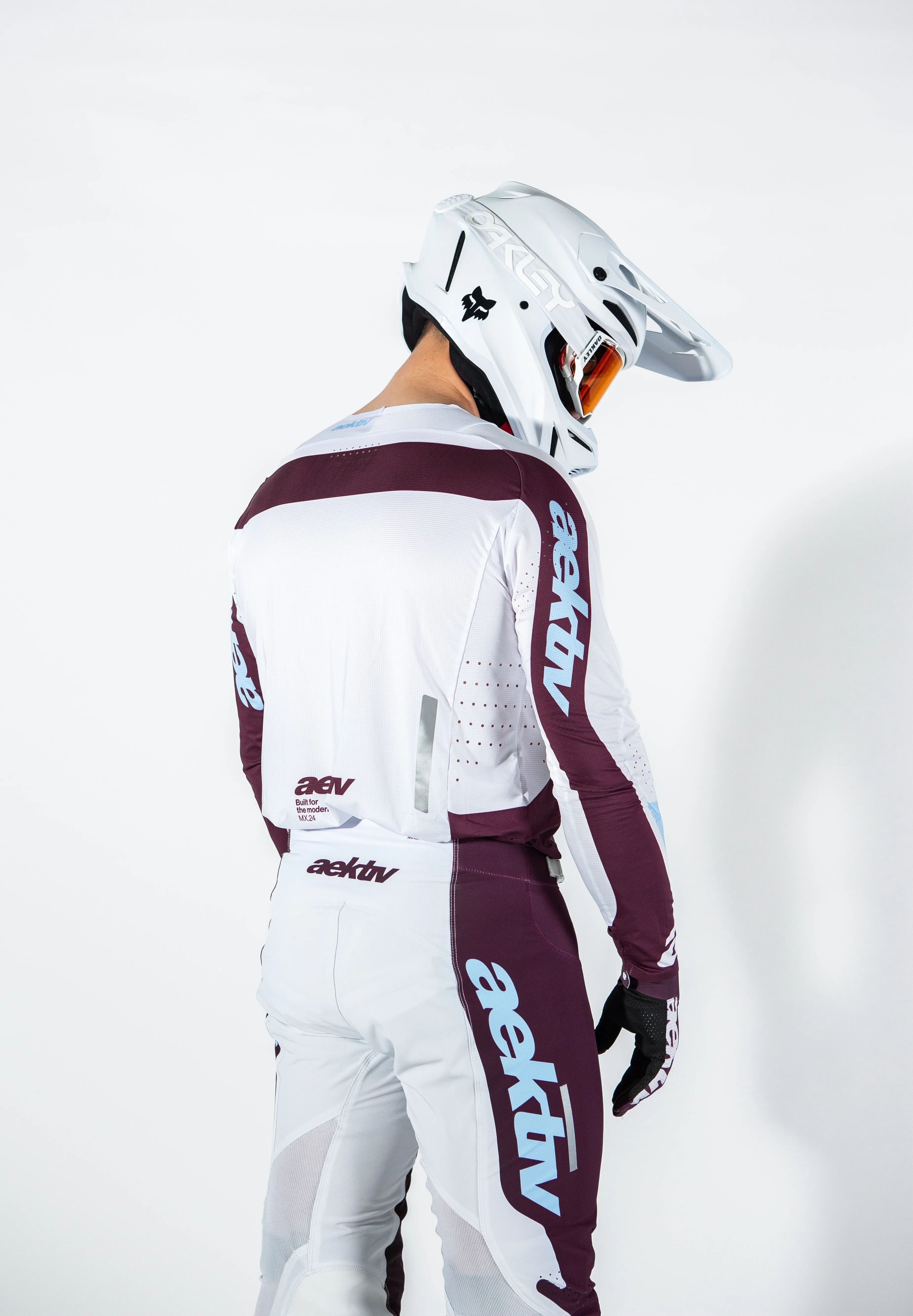 NOVA White / Plum Jersey