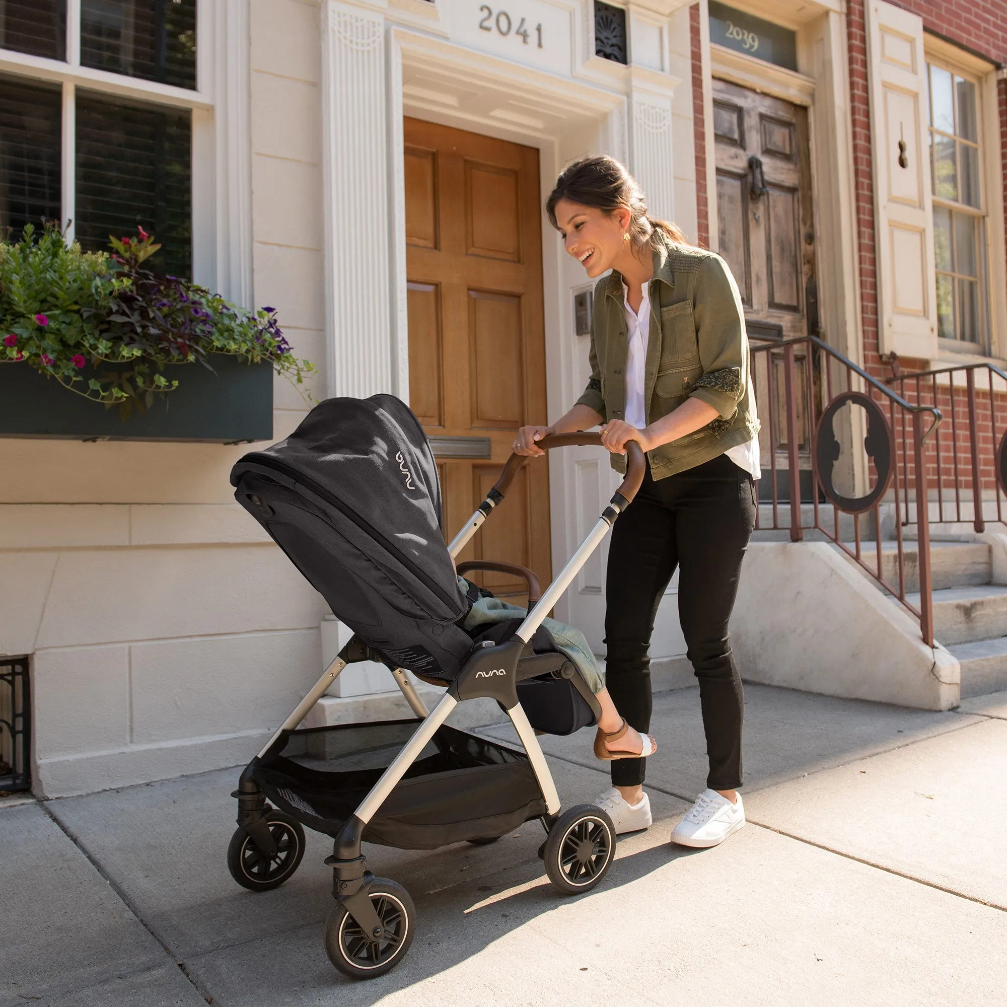Nuna TRIV Stroller