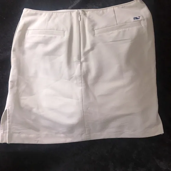 NWOT Vineyard Vines Golfing Skirt/Skork sz 2