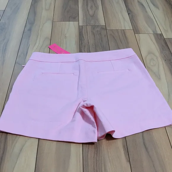 NWT! Lilly Pulitzer Alessi Stretch Shorts Pink Blossom Size 4