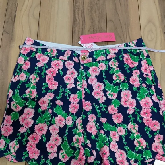 NWT! Lilly Pulitzer Darci Knit Shorts Oyster Bay Navy De Vine Size 6