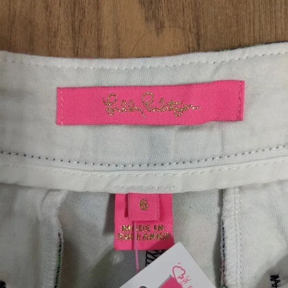 NWT! Lilly Pulitzer Darci Knit Shorts Oyster Bay Navy De Vine Size 6