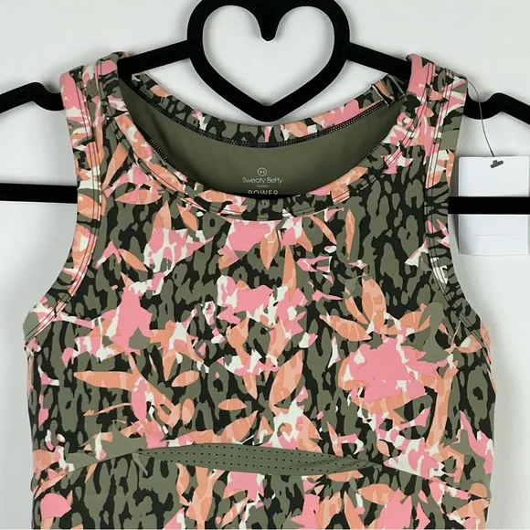 NWT Sweaty Betty Green Pink Floral Racerback Textured Sports Bra Sz XS
