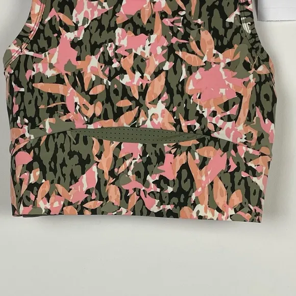 NWT Sweaty Betty Green Pink Floral Racerback Textured Sports Bra Sz XS