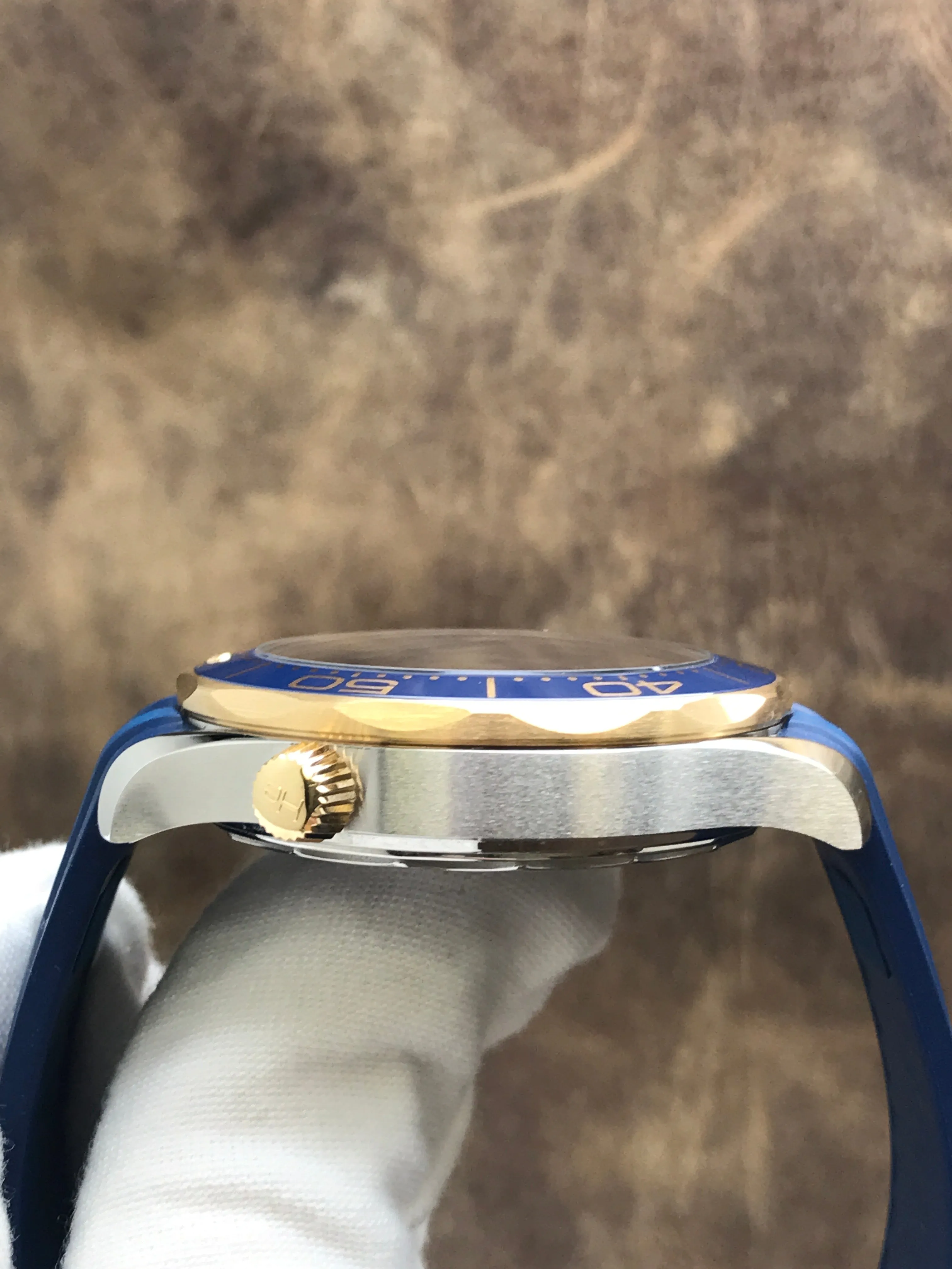 Omega Seamaster Ceramic Gold 210.22.42.20.03.001 Blue Waves Dial Automatic Men's Watch