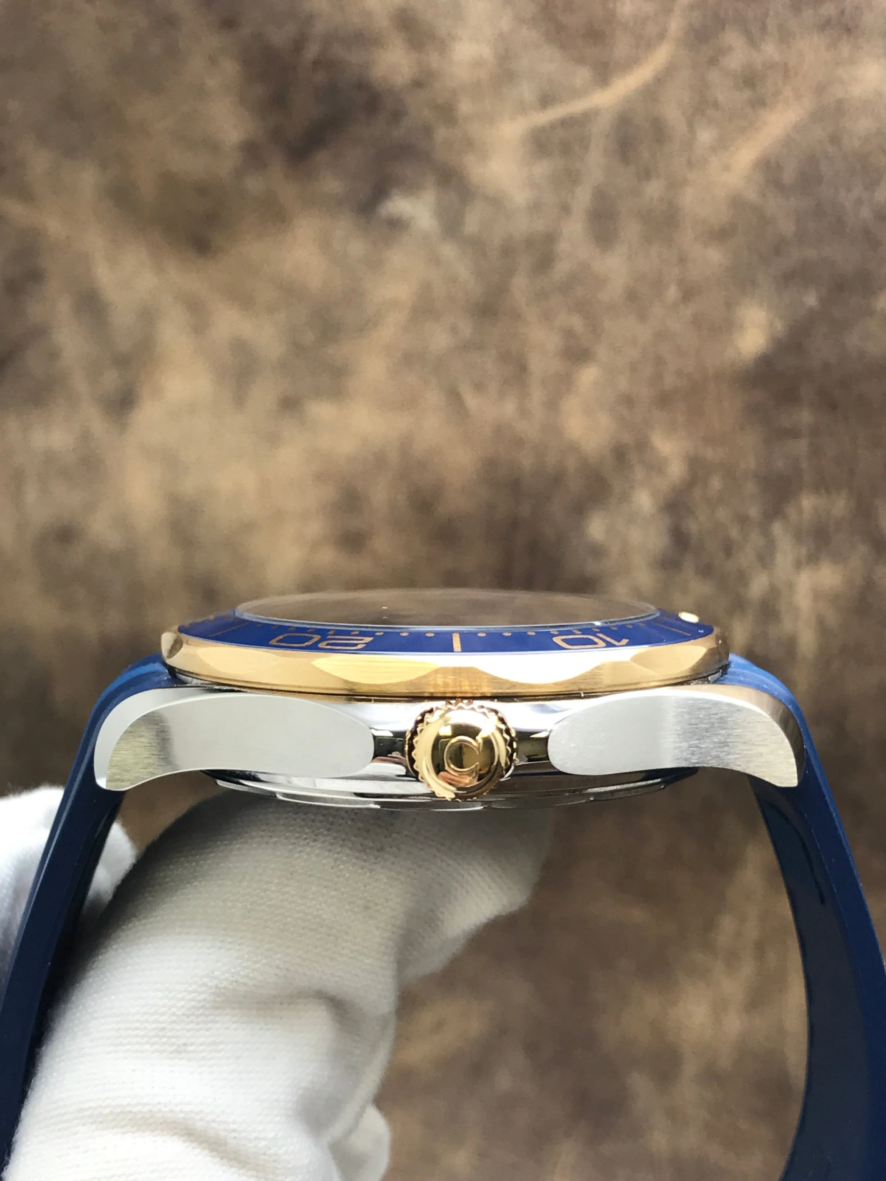 Omega Seamaster Ceramic Gold 210.22.42.20.03.001 Blue Waves Dial Automatic Men's Watch