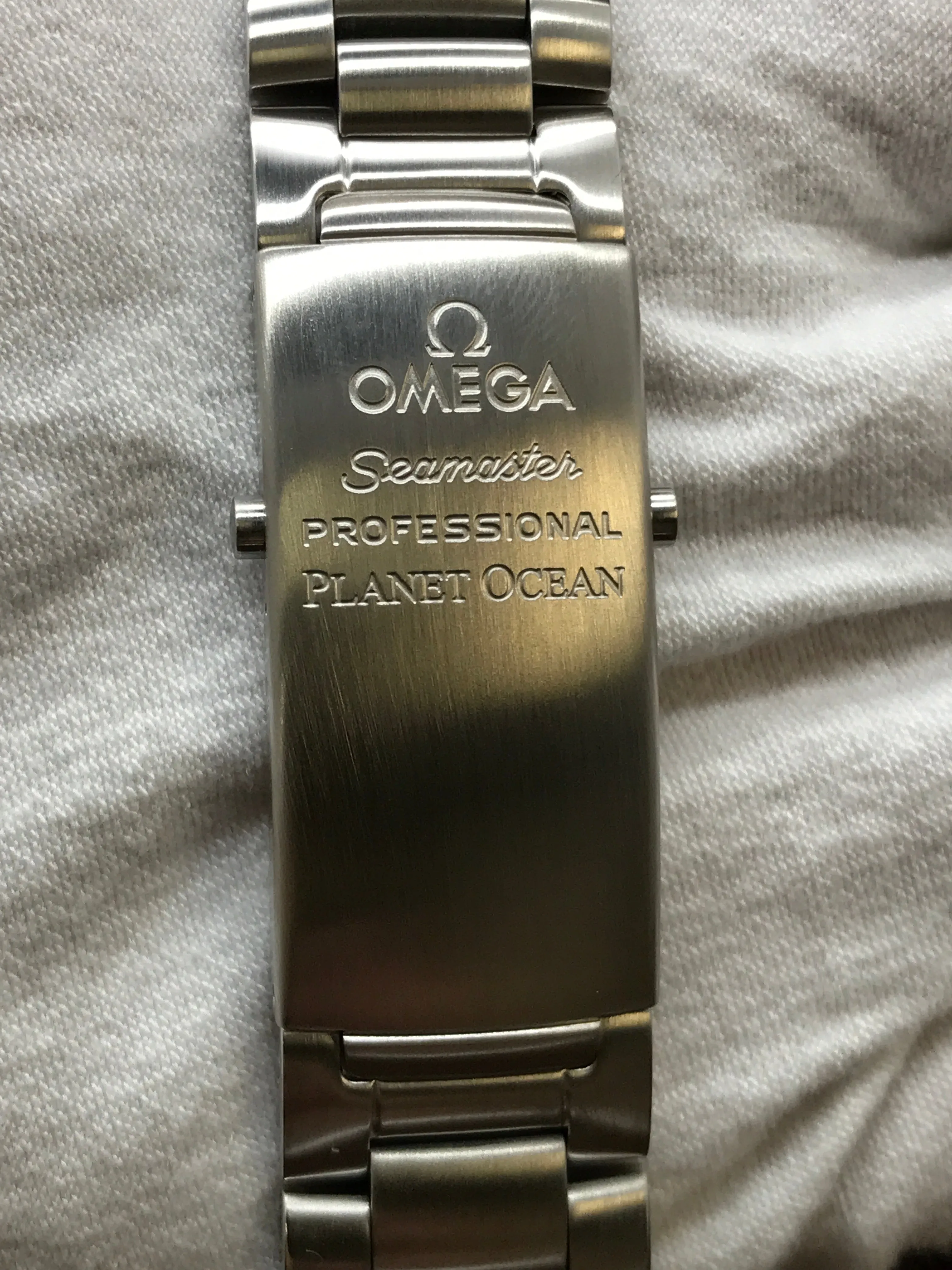 Omega Seamaster Planet Ocean 2201.51.00 Black Dial Automatic Men's Watch